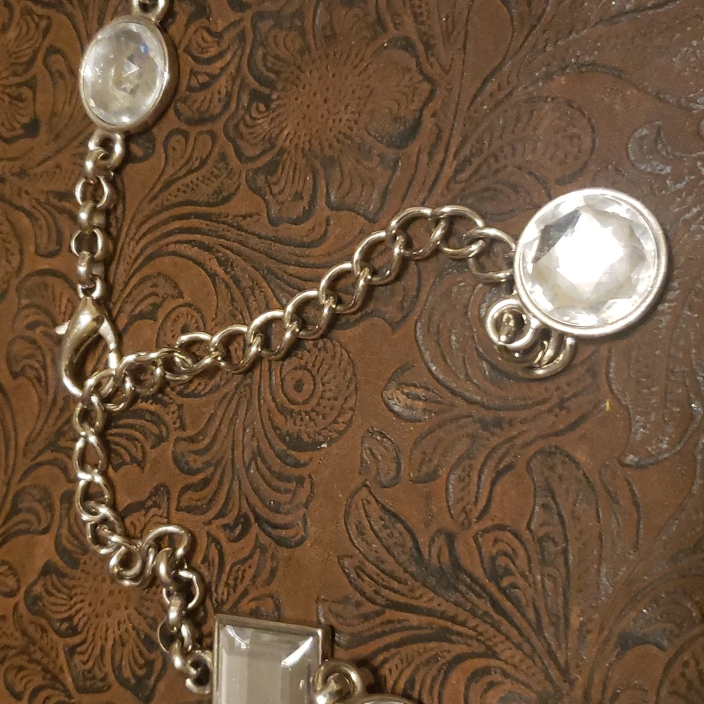 Bold Statement Necklace - image 3